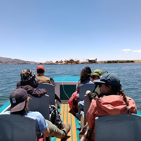 Urosfood & Titiqaqa Lodge Eksteriør billede