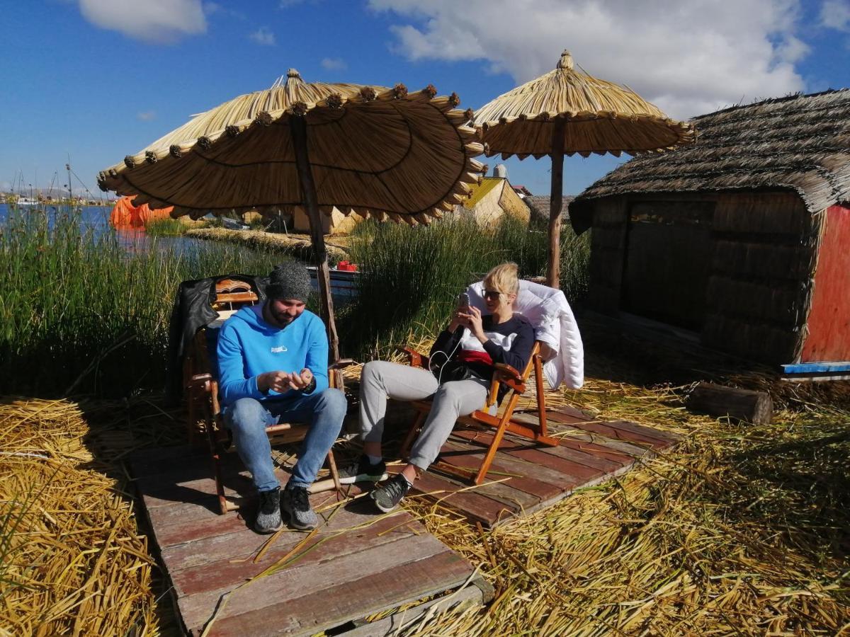 Urosfood & Titiqaqa Lodge Eksteriør billede